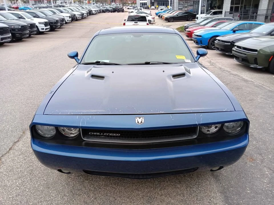 2010 Dodge Challenger 3rd Gen - Image 2 of 15