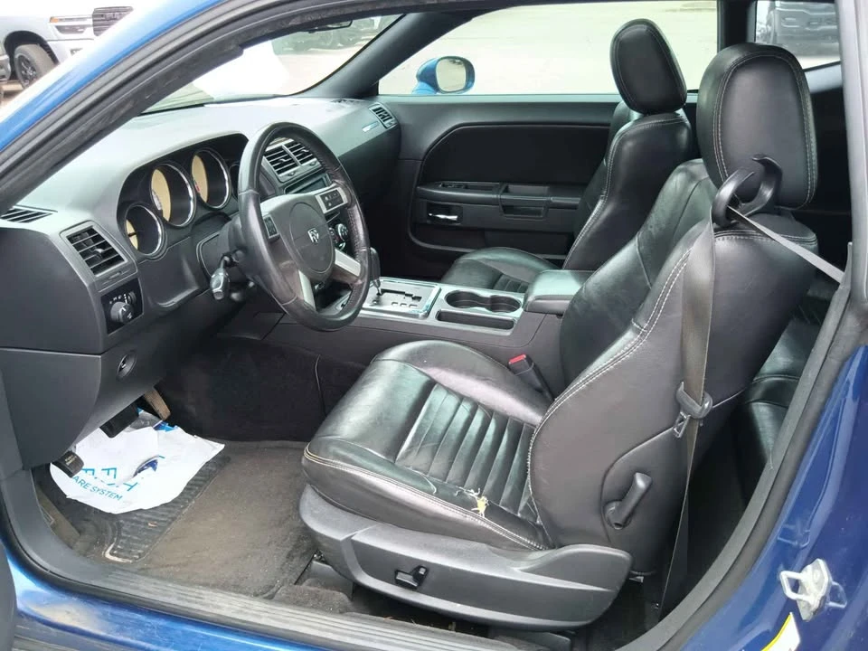 2010 Dodge Challenger 3rd Gen - Image 9 of 15