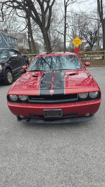 2010 Dodge Challenger 3rd Gen - Image 5 of 7