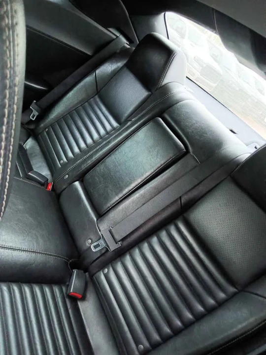 2010 Dodge Challenger 3rd Gen - Image 12 of 15