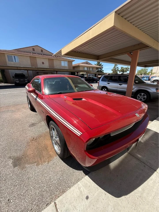 2010 Dodge Challenger 3rd Gen - Image 2 of 14