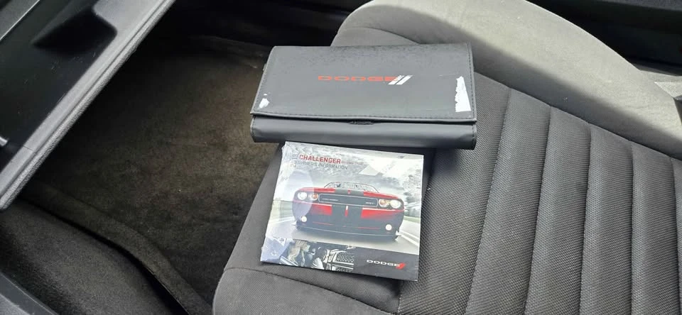 2010 Dodge Challenger 3rd Gen - Image 18 of 20