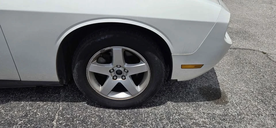2010 Dodge Challenger 3rd Gen - Image 9 of 20