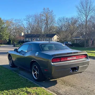 2010 Dodge Challenger SE