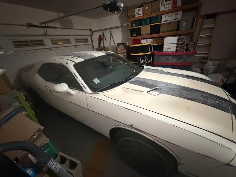 2010 Dodge Challenger 3rd Gen - Image 4 of 15
