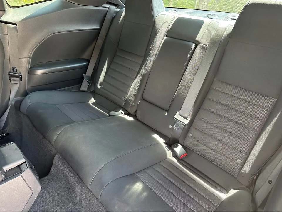 2010 Dodge Challenger 3rd Gen - Image 10 of 11