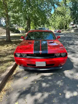 2010 Dodge Challenger SE Coupe 2D