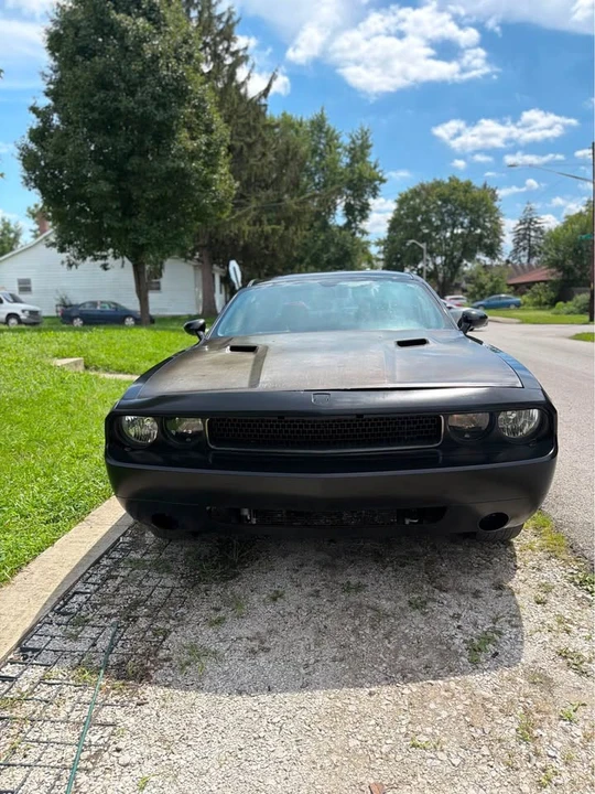 2010 Dodge Challenger 3rd Gen - Image 14 of 15
