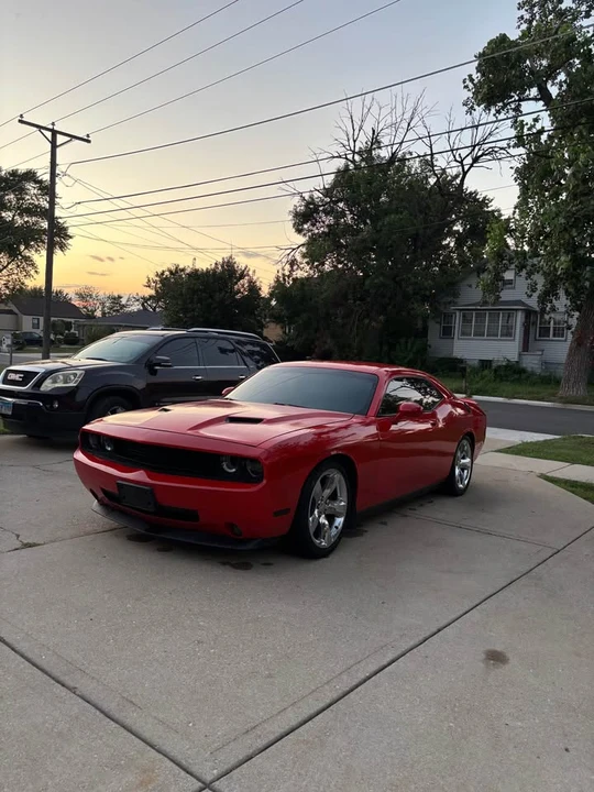 2010 Dodge Challenger 3rd Gen - Image 3 of 12