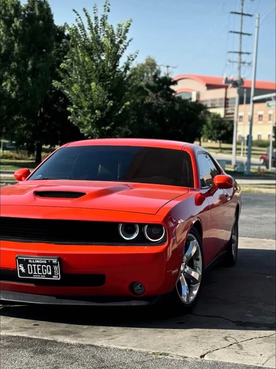 2010 Dodge Challenger 3rd Gen - Image 10 of 12