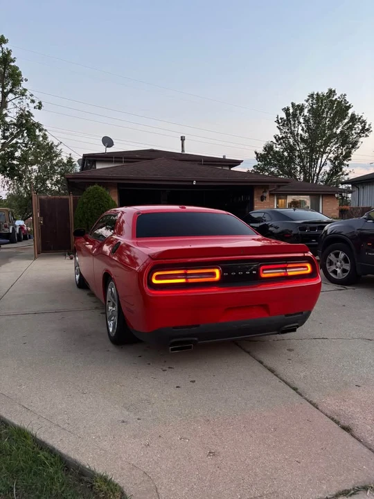 2010 Dodge Challenger 3rd Gen - Image 2 of 12