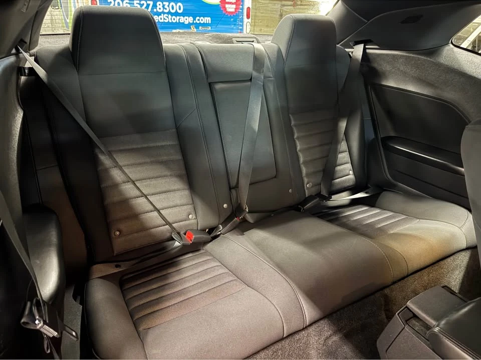 2010 Dodge Challenger 3rd Gen - Image 13 of 19