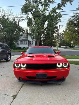 2010 Dodge Challenger SE Coupe 2D