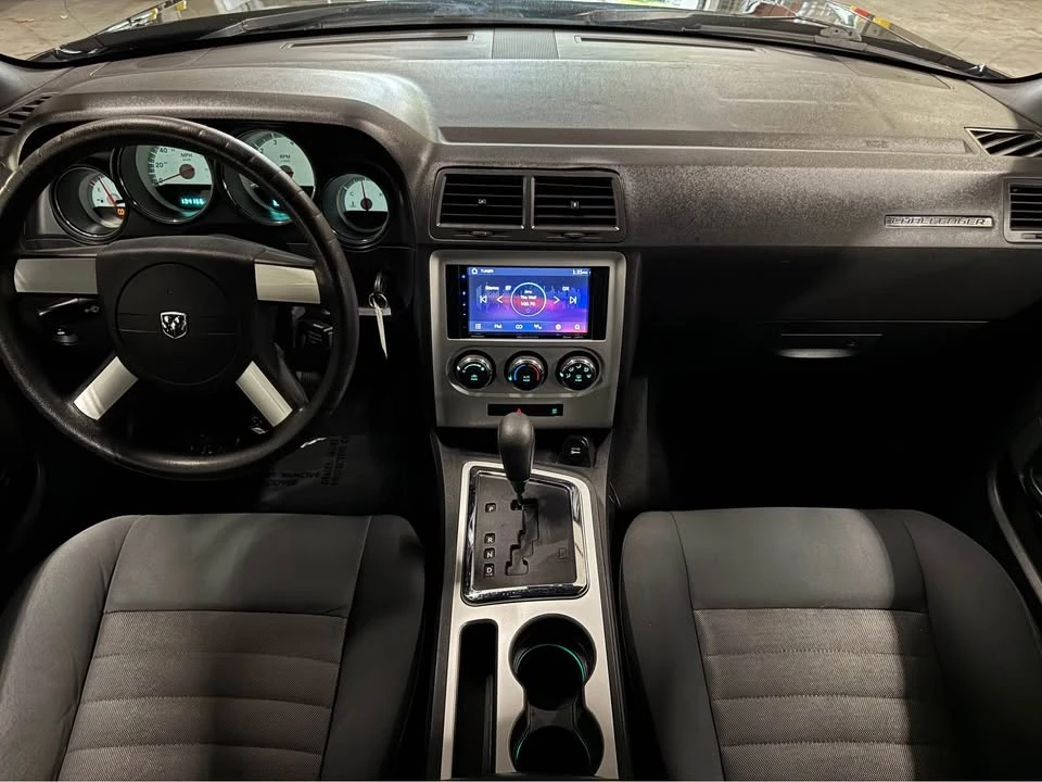 2010 Dodge Challenger 3rd Gen - Image 11 of 19