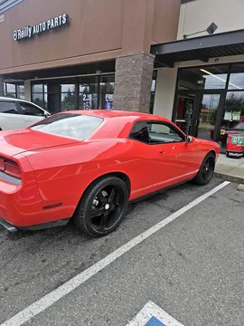 2010 Dodge Challenger SE Coupe