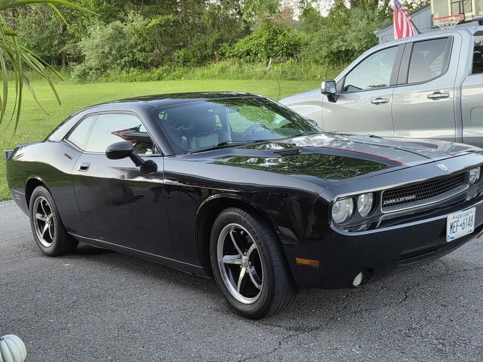 2010 Dodge Challenger 3rd Gen - Image 20 of 20