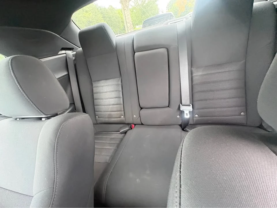 2010 Dodge Challenger 3rd Gen - Image 10 of 11