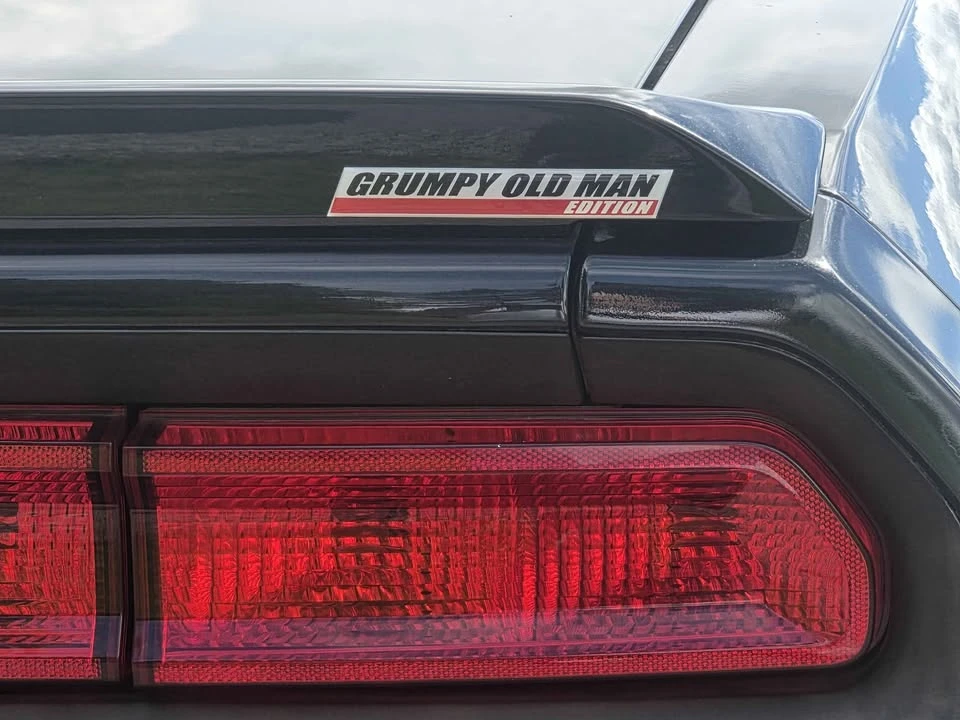 2010 Dodge Challenger 3rd Gen - Image 17 of 20