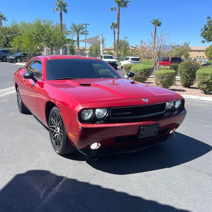 2010 Dodge Challenger 3rd Gen - Image 4 of 8