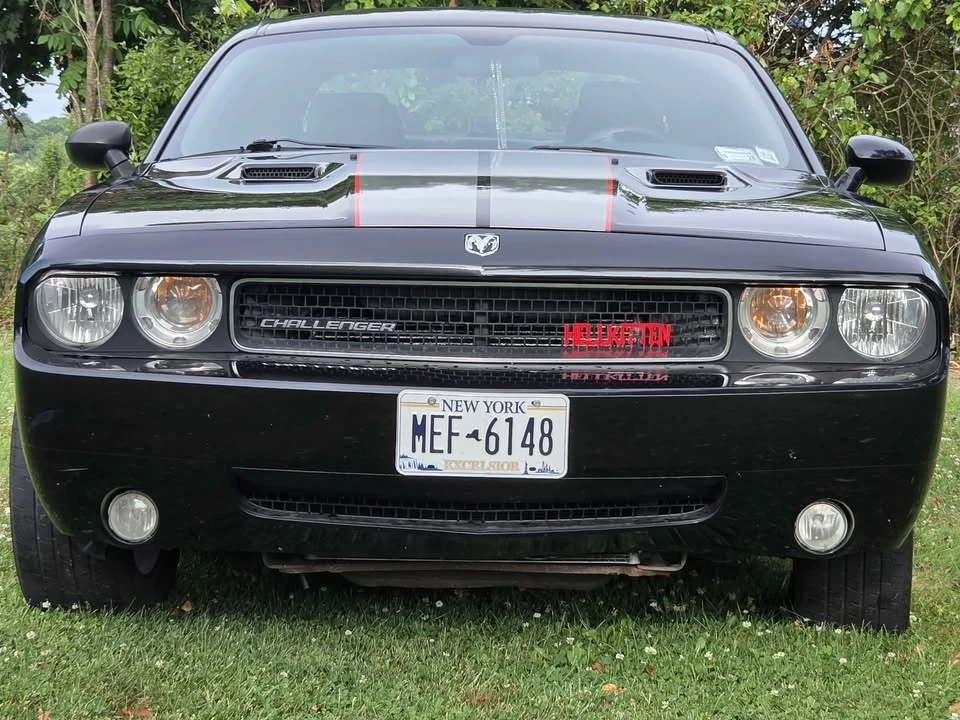 2010 Dodge Challenger 3rd Gen - Image 10 of 20