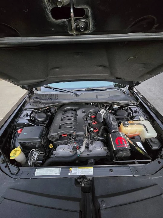2010 Dodge Challenger 3rd Gen - Image 11 of 24