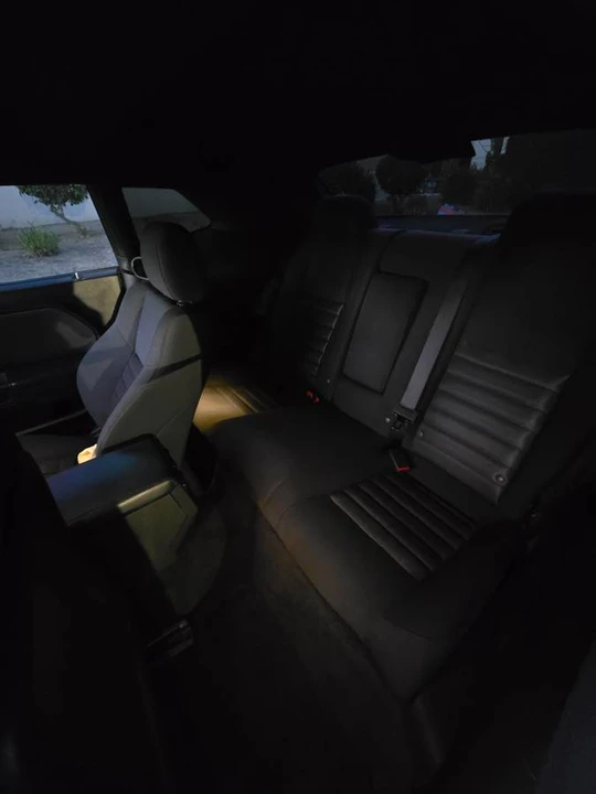 2010 Dodge Challenger 3rd Gen - Image 13 of 24