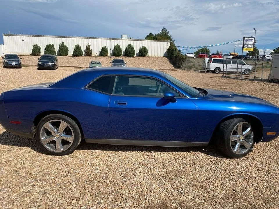 2010 Dodge Challenger 3rd Gen - Image 6 of 11