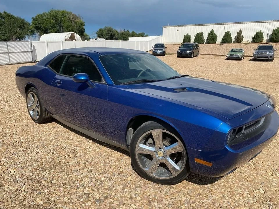 2010 Dodge Challenger 3rd Gen - Image 7 of 11