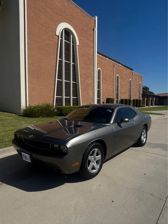 2010 Dodge Challenger 3rd Gen - Image 8 of 16