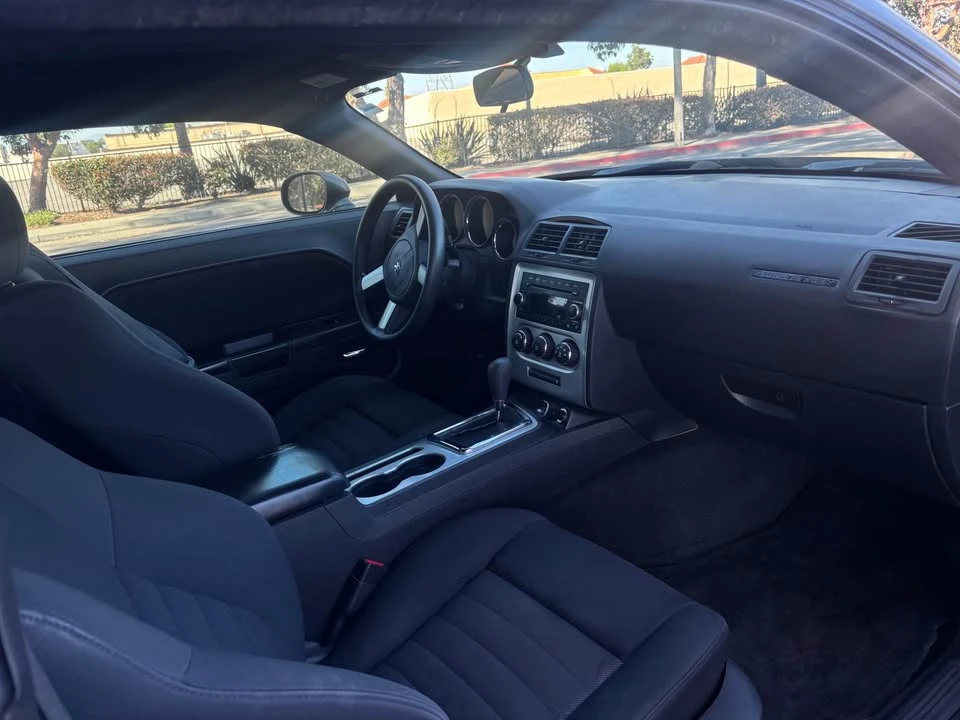 2010 Dodge Challenger 3rd Gen - Image 12 of 16