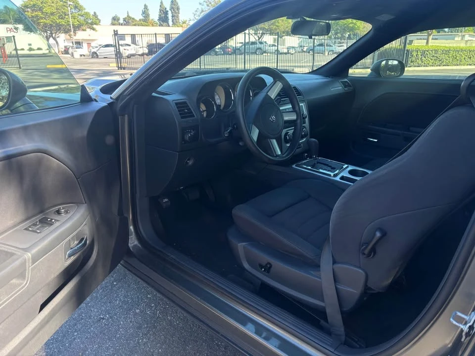 2010 Dodge Challenger 3rd Gen - Image 16 of 16