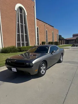 2010 Dodge Challenger SE RWD