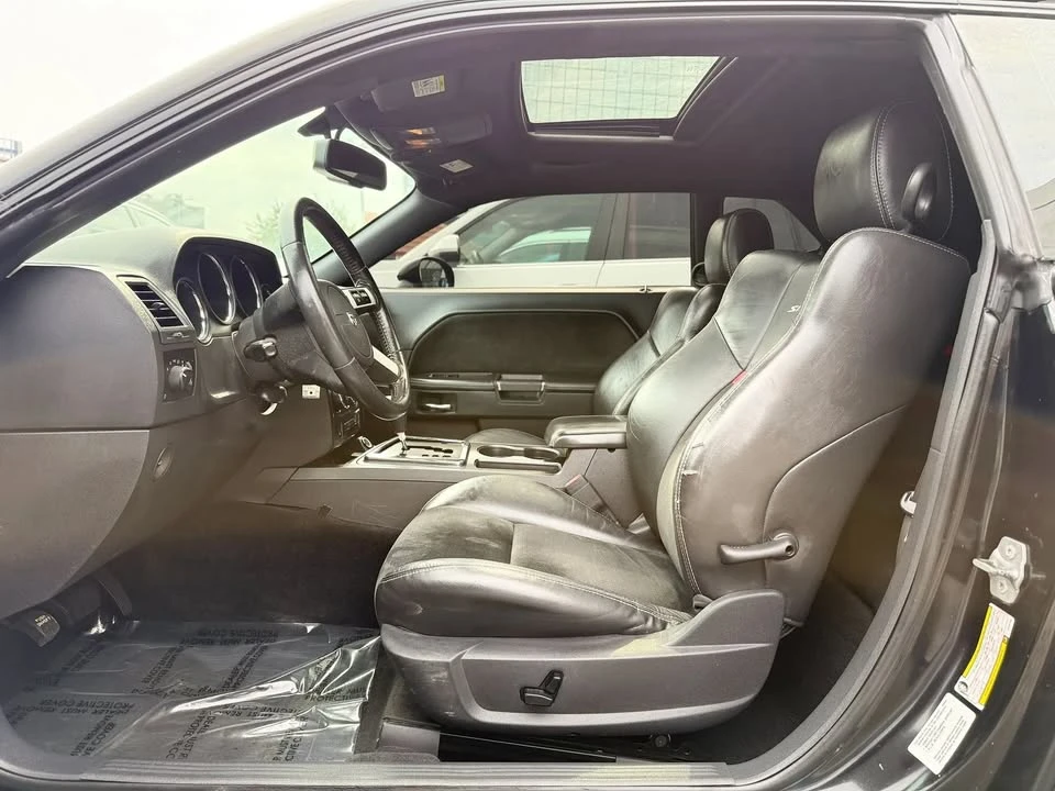 2010 Dodge Challenger SRT8 & 392 3rd Gen - Image 9 of 19