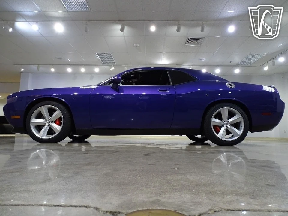2010 Dodge Challenger SRT8 & 392 3rd Gen - Image 10 of 12