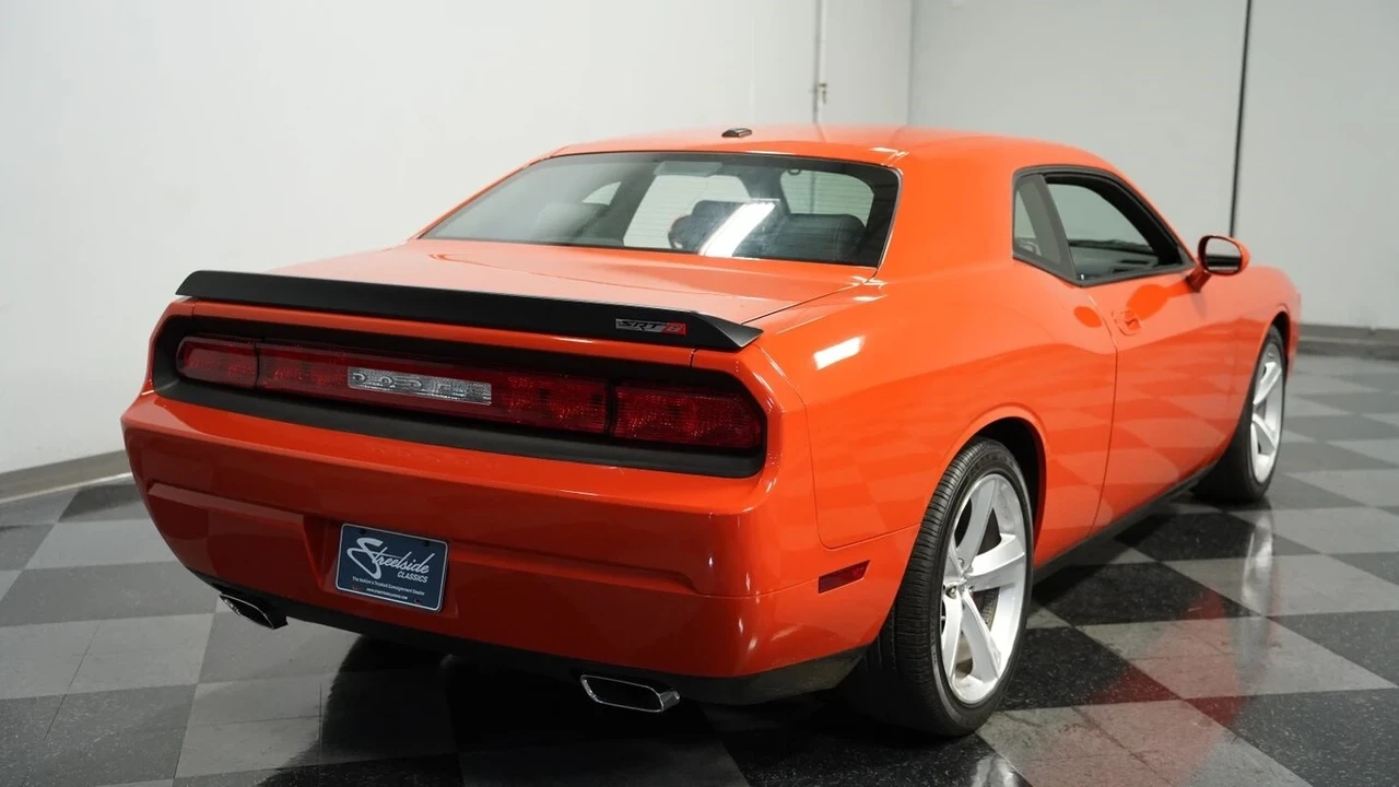 2010 Dodge Challenger SRT8 & 392 3rd Gen - Image 11 of 12