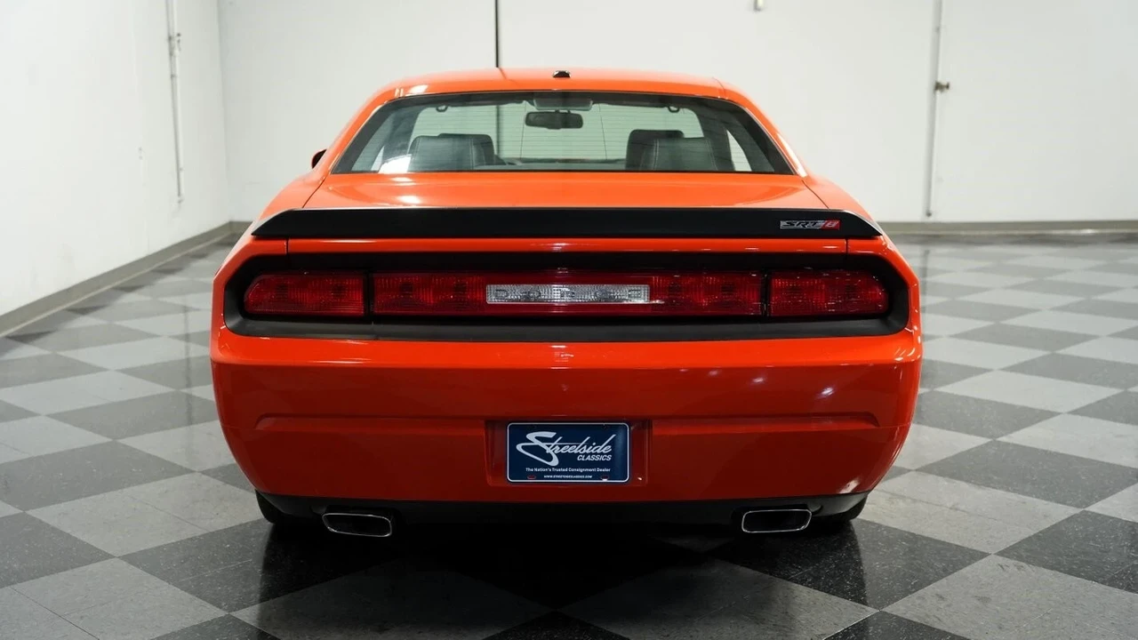 2010 Dodge Challenger SRT8 & 392 3rd Gen - Image 10 of 12