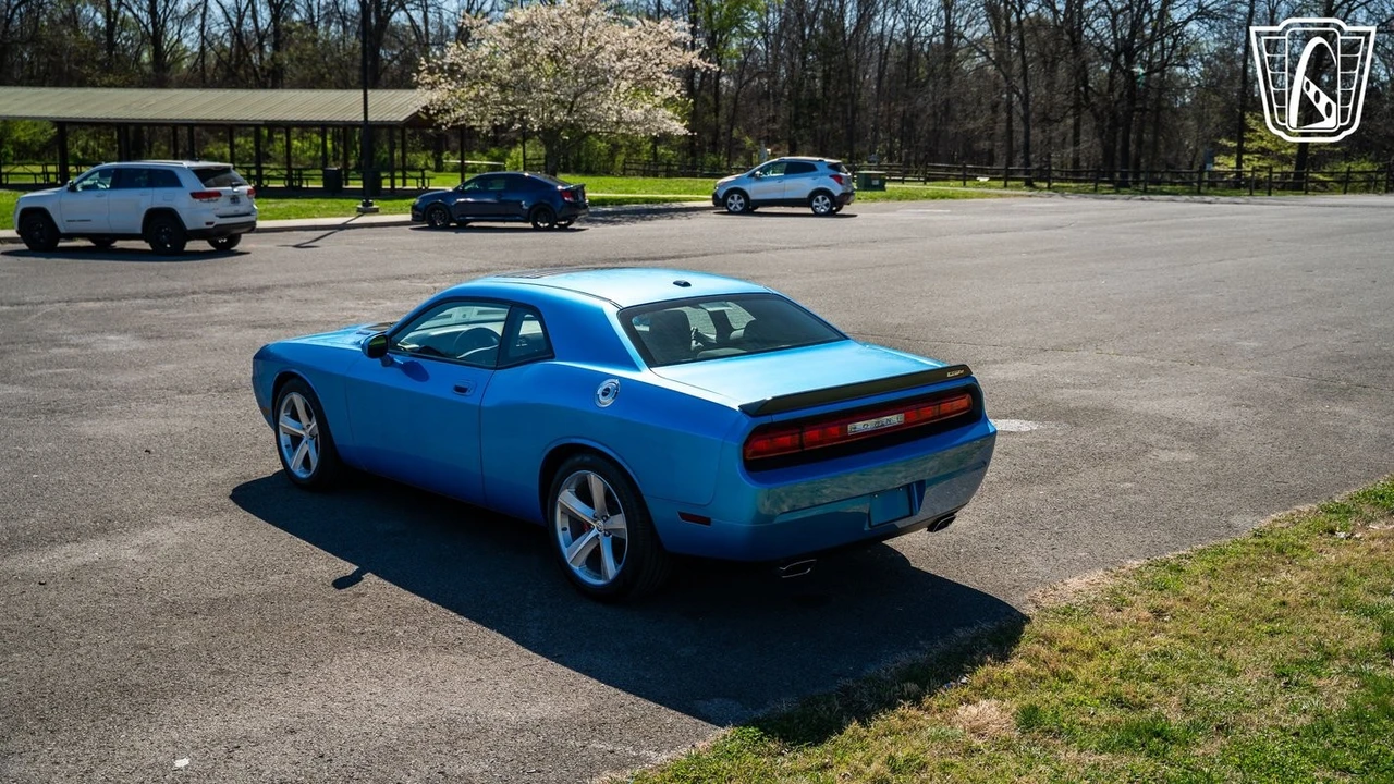 2010 Dodge Challenger SRT8 & 392 3rd Gen - Image 12 of 12