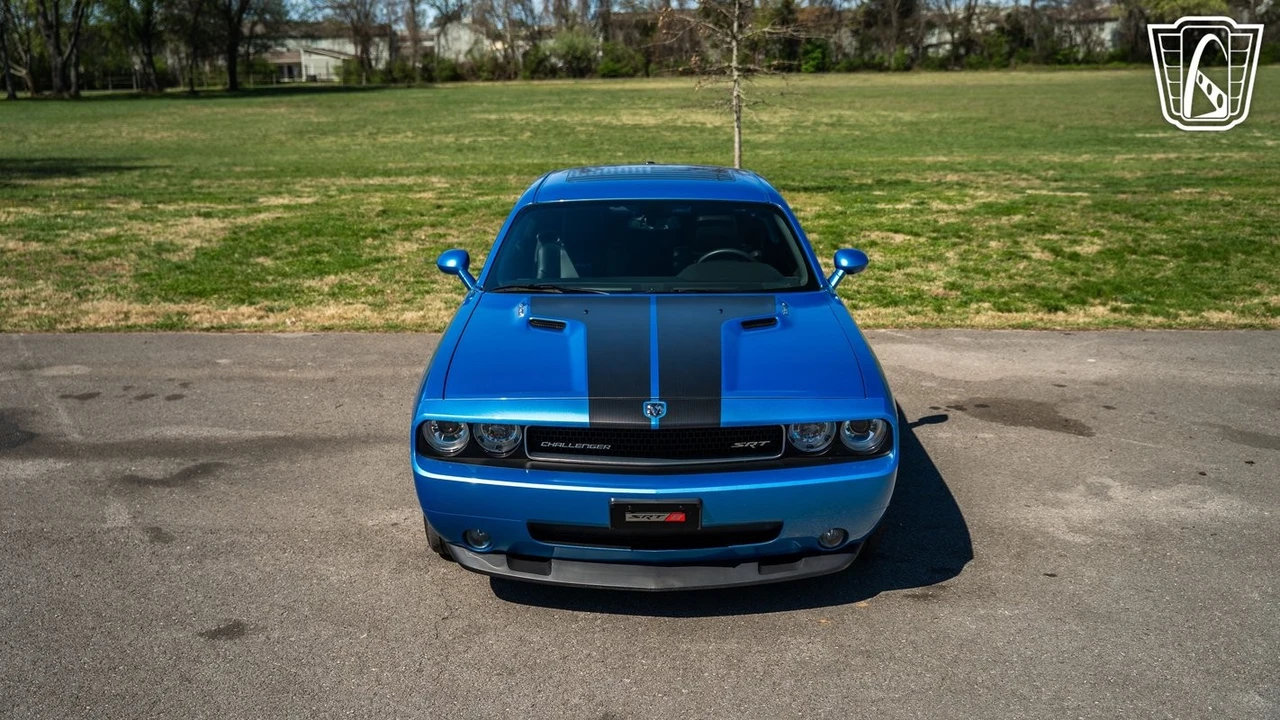 2010 Dodge Challenger SRT8 & 392 3rd Gen - Image 3 of 12