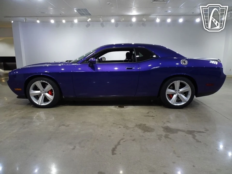 2010 Dodge Challenger SRT8 & 392 3rd Gen - Image 9 of 12