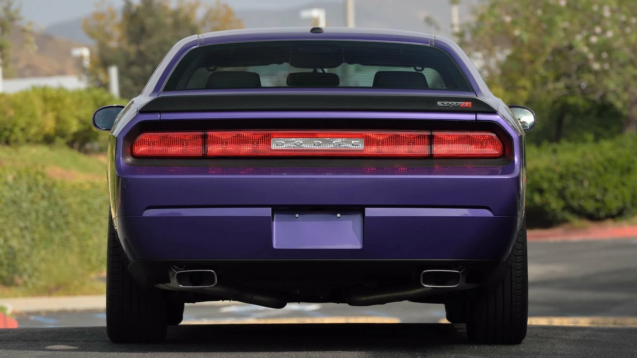 2010 Dodge Challenger SRT8 & 392 3rd Gen - Image 27 of 27