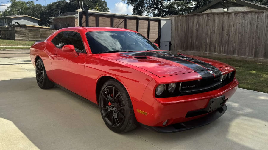 2010 Dodge Challenger SRT8 & 392 3rd Gen - Image 6 of 26
