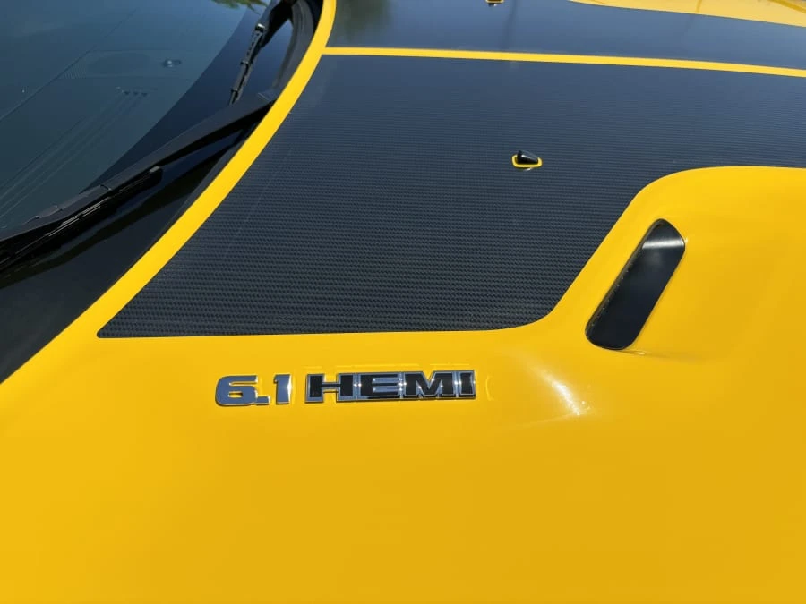 2010 Dodge Challenger SRT8 & 392 3rd Gen - Image 7 of 8