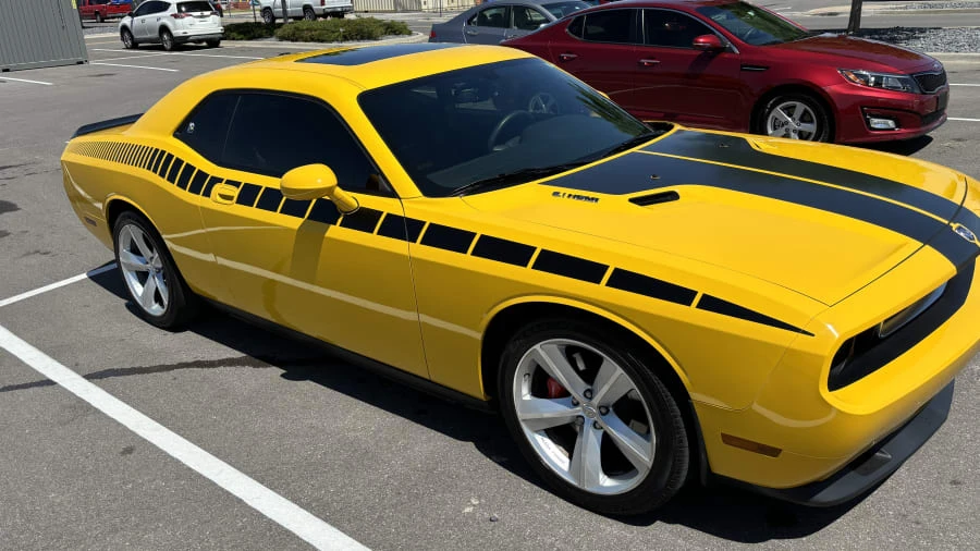2010 Dodge Challenger SRT8 & 392 3rd Gen - Image 4 of 8