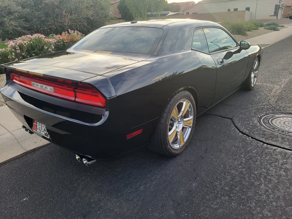 2010 Dodge Challenger SRT8 & 392 3rd Gen - Image 18 of 21