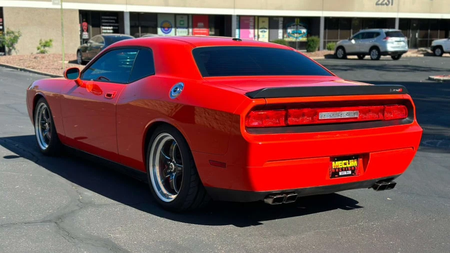 2010 Dodge Challenger SRT8 & 392 3rd Gen - Image 3 of 6