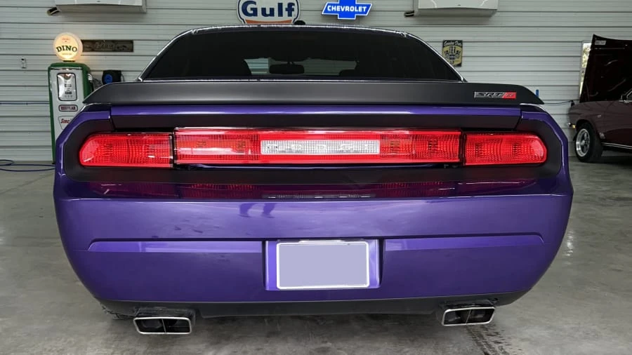 2010 Dodge Challenger SRT8 & 392 3rd Gen - Image 4 of 20