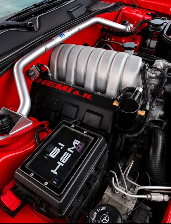 2010 Dodge Challenger SRT8 & 392 3rd Gen - Image 8 of 21