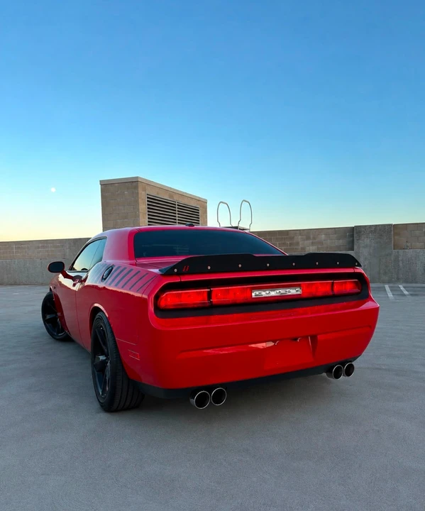 2010 Dodge Challenger SRT8 & 392 3rd Gen - Image 6 of 21