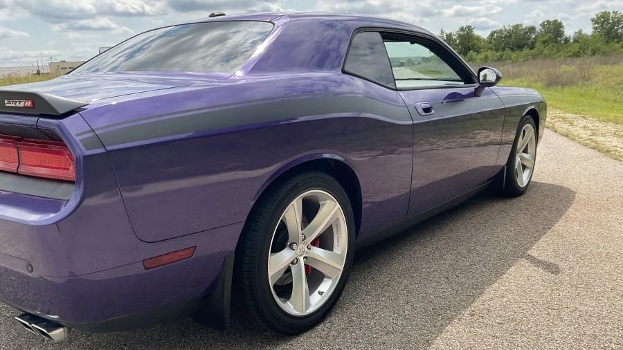 2010 Dodge Challenger SRT8 & 392 3rd Gen - Image 7 of 16