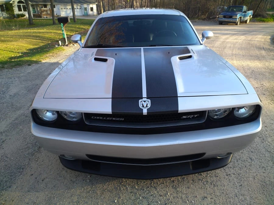 2010 Dodge Challenger SRT8 & 392 3rd Gen - Image 4 of 8